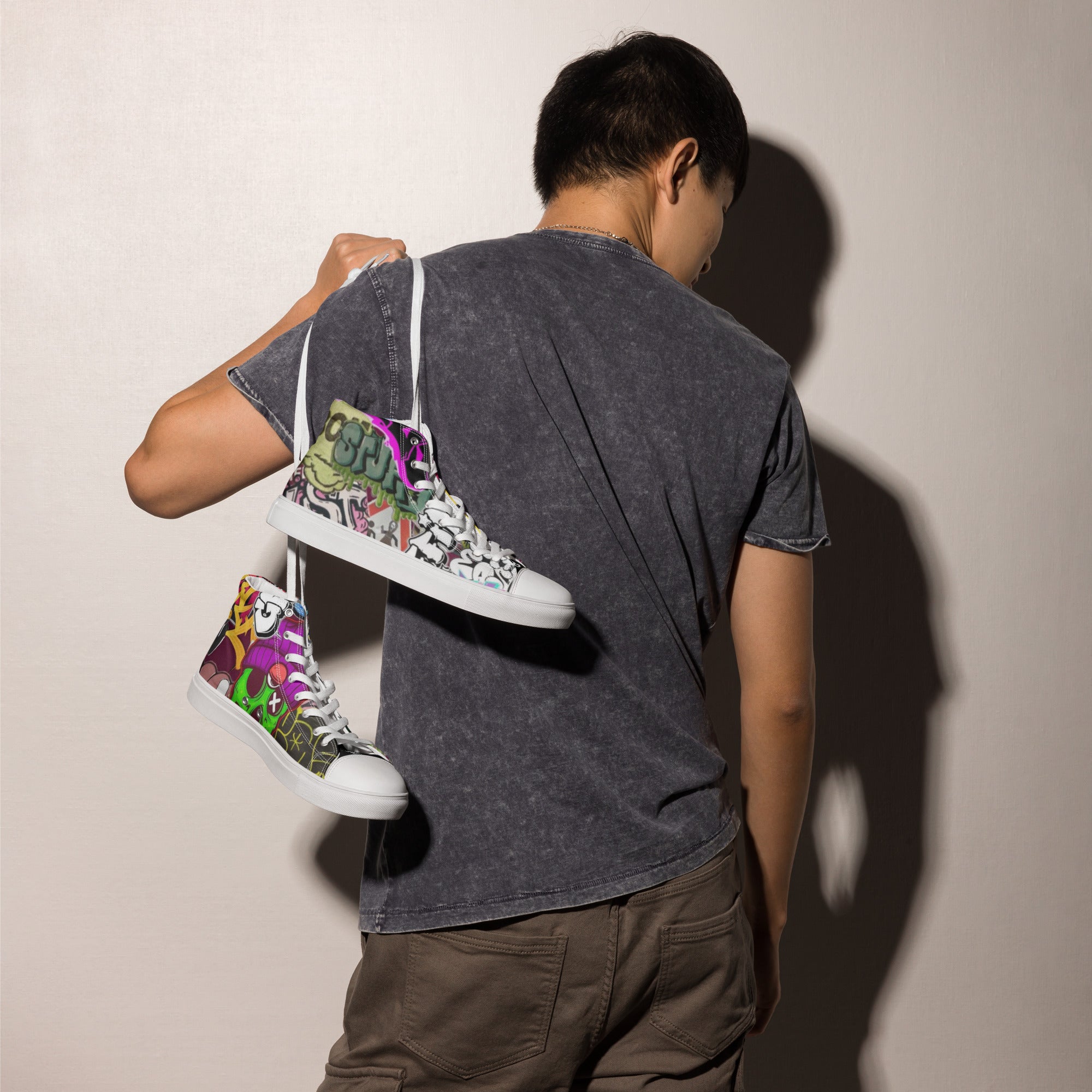Zapatillas de lona de caña alta negra para hombre/Graffitti – Calzado Detalle