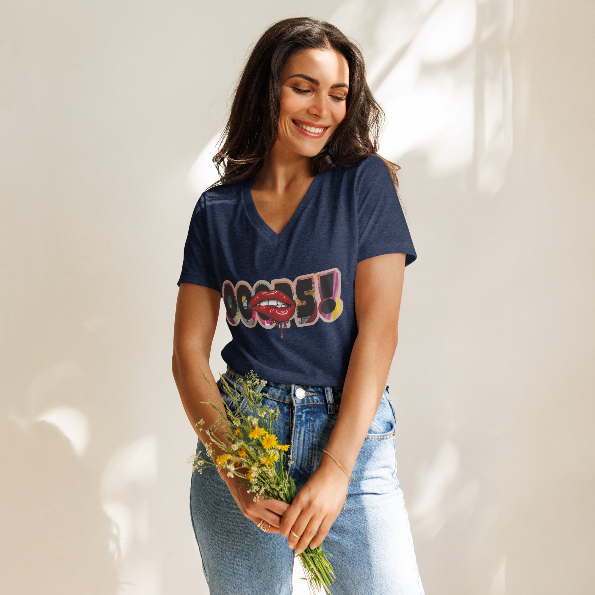 Camiseta suelta mujer cuello pico, Oopsss – Camisetas Vista trasera